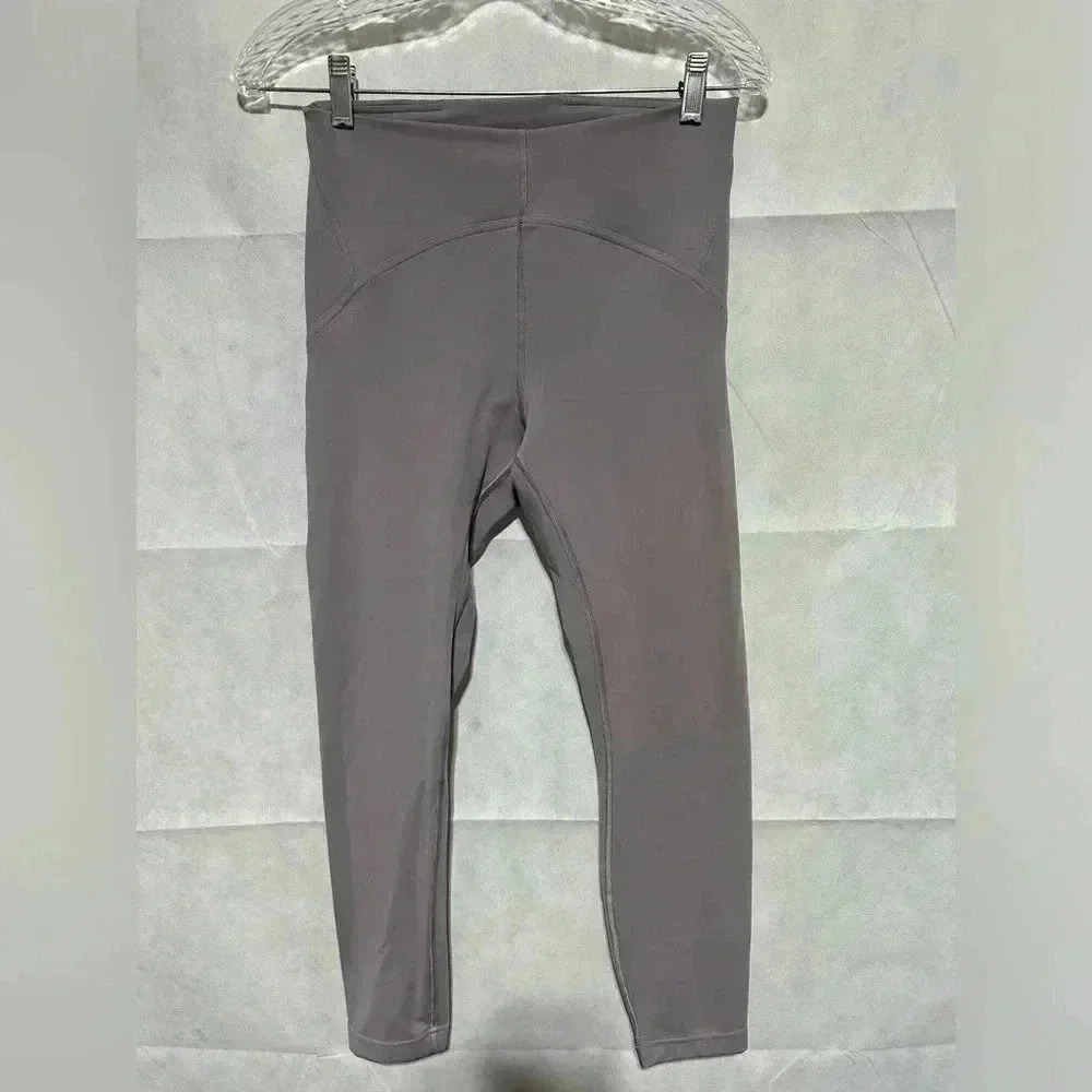 Lululemon InStill High Rise Tight Leggings 25" Size 8 Violet Verbena EEUC! NICE!